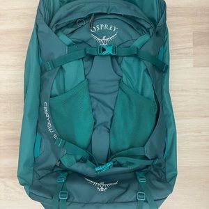Osprey Fairview 55